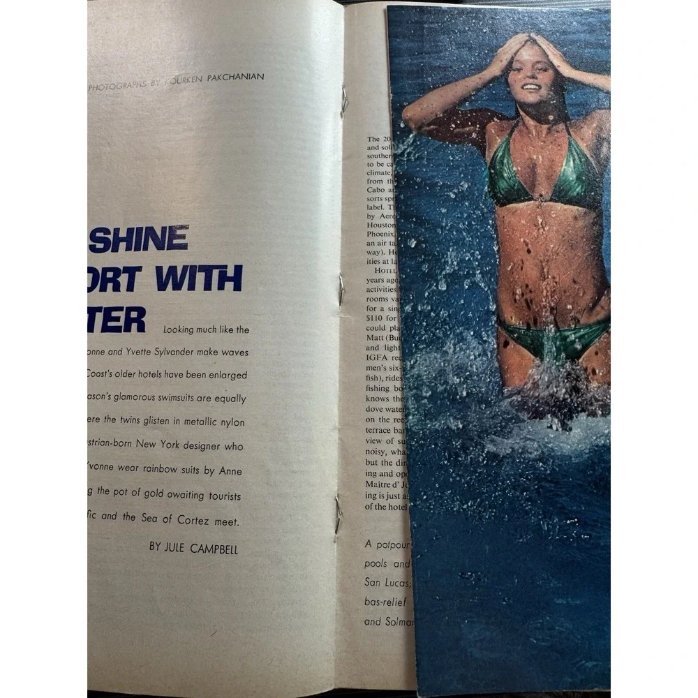 VTG Sports Illustrated Swimsuit Issue January 19, 1976 Yvette & Yvonne Sylvander